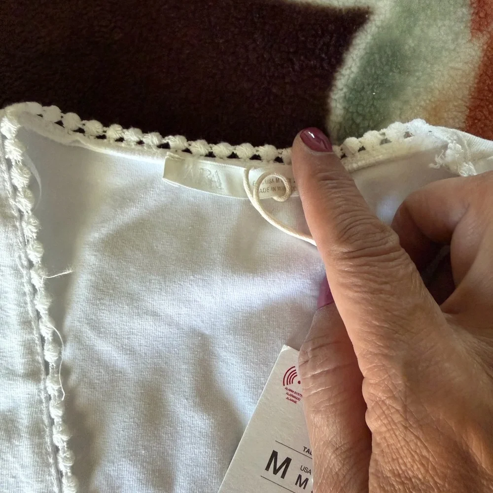 Zara Elegant White Puff Sleeve Blouse, M